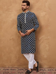 Ethnic Bay Men Green Silk Blend Batik Embroidered Straight Kurta With Pant Set-MKSET1514