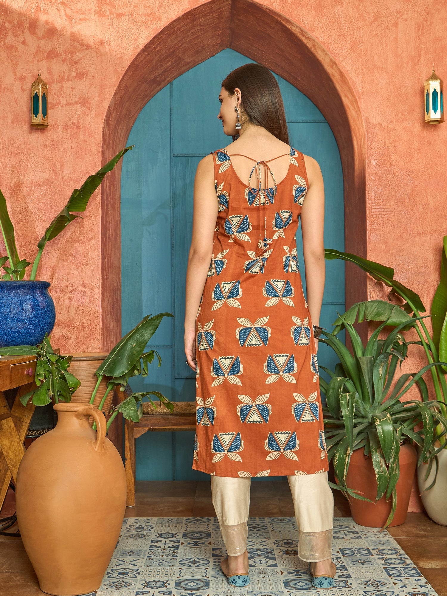 Women's Rust Block Printed Cotton Straight Kurta (RUSTLETTUCE) | DesiQ