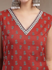 Stylum Women's Rust Buti Printed Cotton Straight Kurta (RUSTNODI)