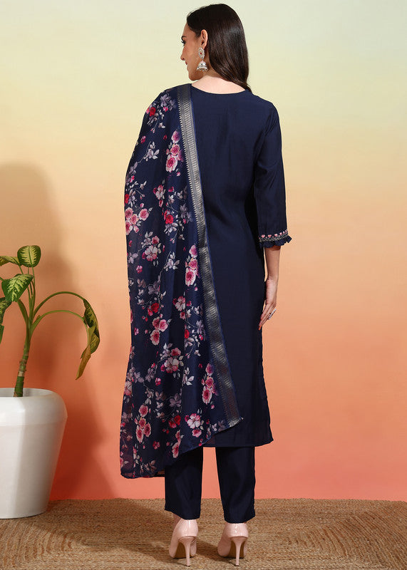 Women's Chanderi Embroidered Straight Kurta Pant With Dupatta
