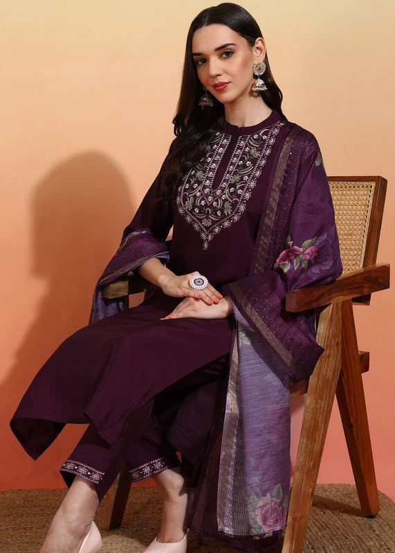 Women's Chanderi Embroidered Straight Kurta Pant With Dupatta