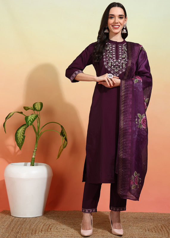Women's Chanderi Embroidered Straight Kurta Pant With Dupatta
