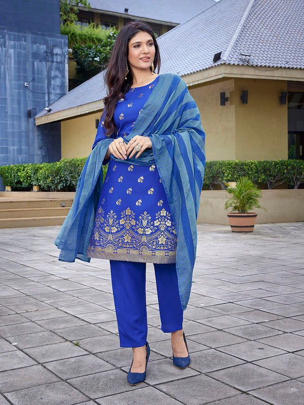 Women's Crepe Foil Printed Straight Kurta Pant With Dupatta