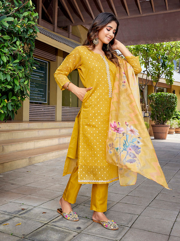 Women's Chanderi Woven Straight Kurta Pant With Dupatta