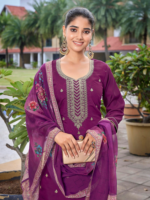 Women's Viscose Chanderi Embroidered Straight Kurta Pant With Dupatta