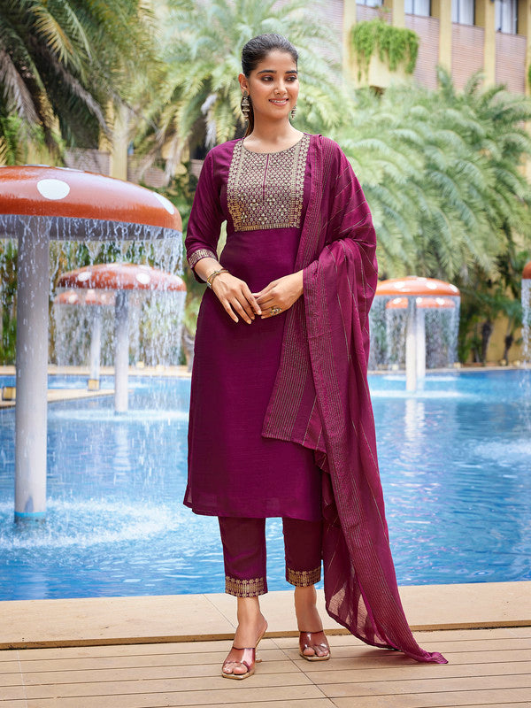 Women's Silk Blend Solid Straight Kurta Pant With Dupatta-ME144-VG-WINE