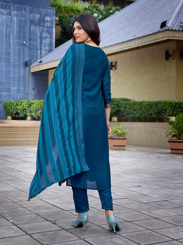 Women's Silk Blend Solid Straight Kurta Pant With Dupatta