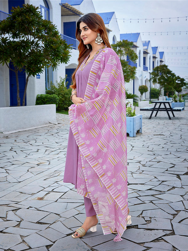 Women's Viscose Solid Flared Kurta Pant With Dupatta