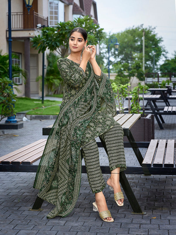 Women's Cotton Blend Printed Straight Kurta Pant With Dupatta