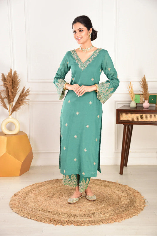 Women's Viscose chanderi Embroidered Straight Kurta Pant With Dupatta