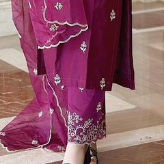 Women's Viscose silk Embroidered Straight Kurta Pant With Dupatta-ME61 Nryn-wine02