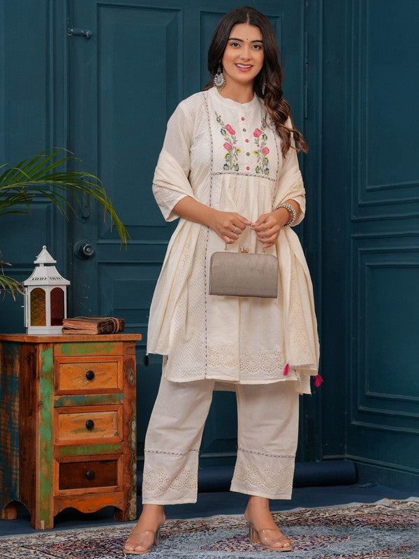 Women's Cotton Embroidered Flared Kurta Pant With Dupatta