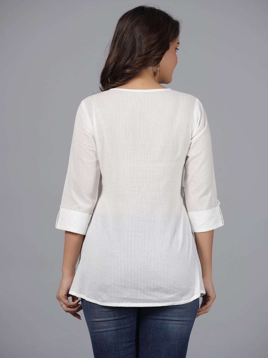 White Geometric Cotton Dobby Tunic With Mirror Work Embroidery | DesiQ