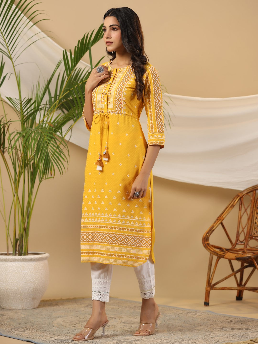 The Madhubala Women Mustard Geometric Printed Rayon Kurta With Contras
