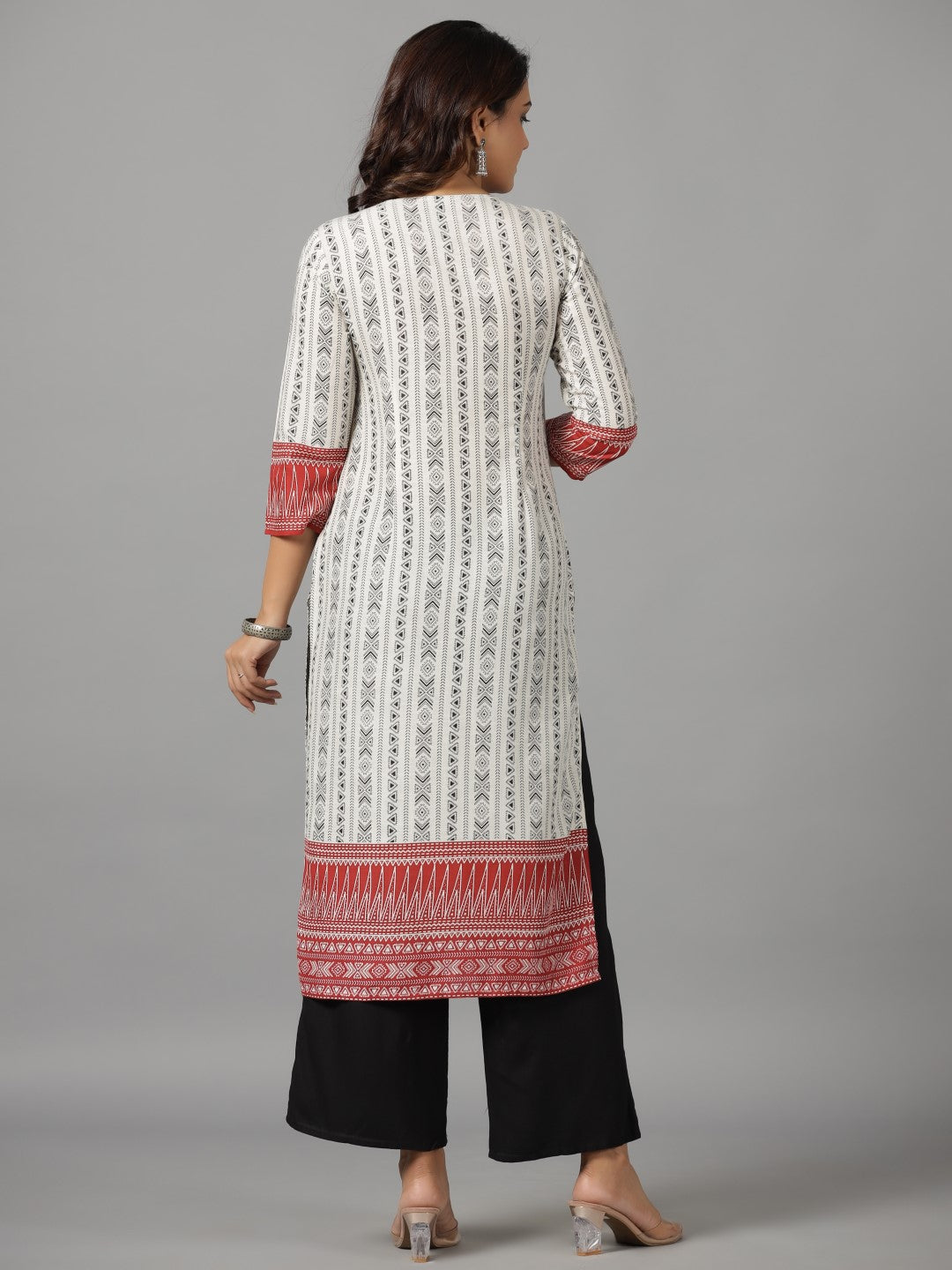 White Ethnic Motif Printed Rayon Slub Kurta With Beads & Sequins | Des