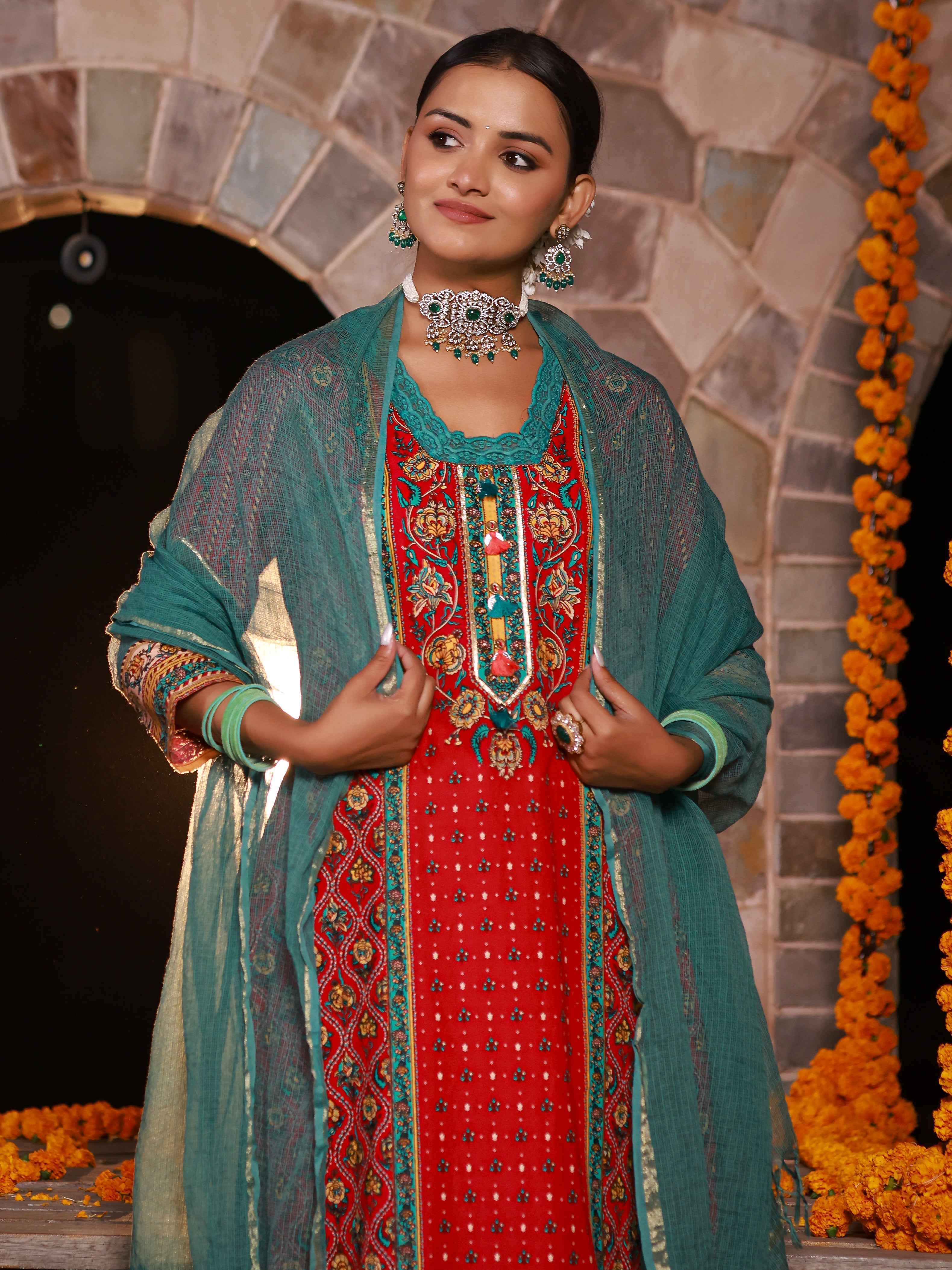 Red Madhubala Pure Cotton Ethnic Motif Printed Laced Kurta With Palazz