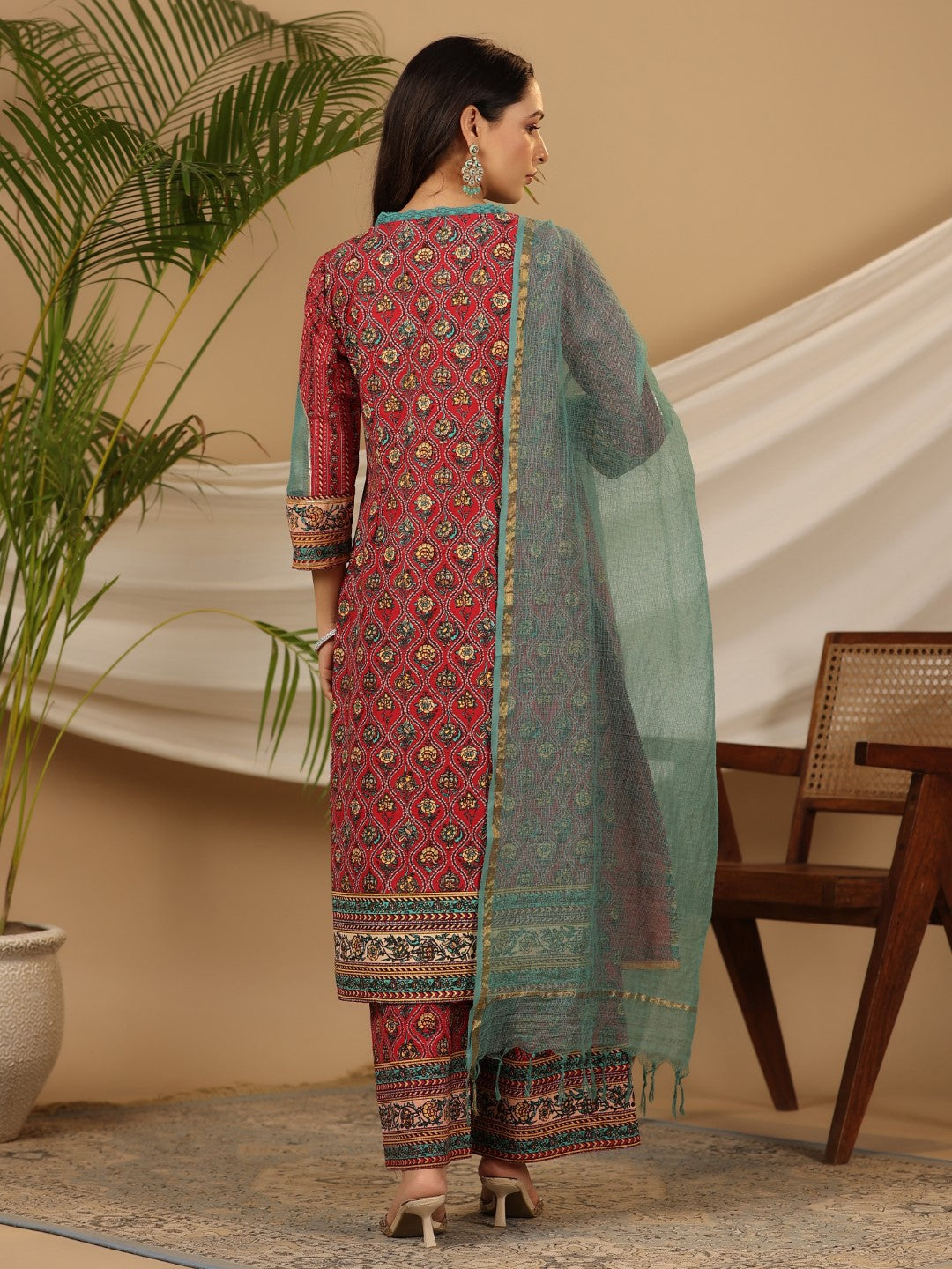 Red Madhubala Pure Cotton Ethnic Motif Printed Laced Kurta With Palazz
