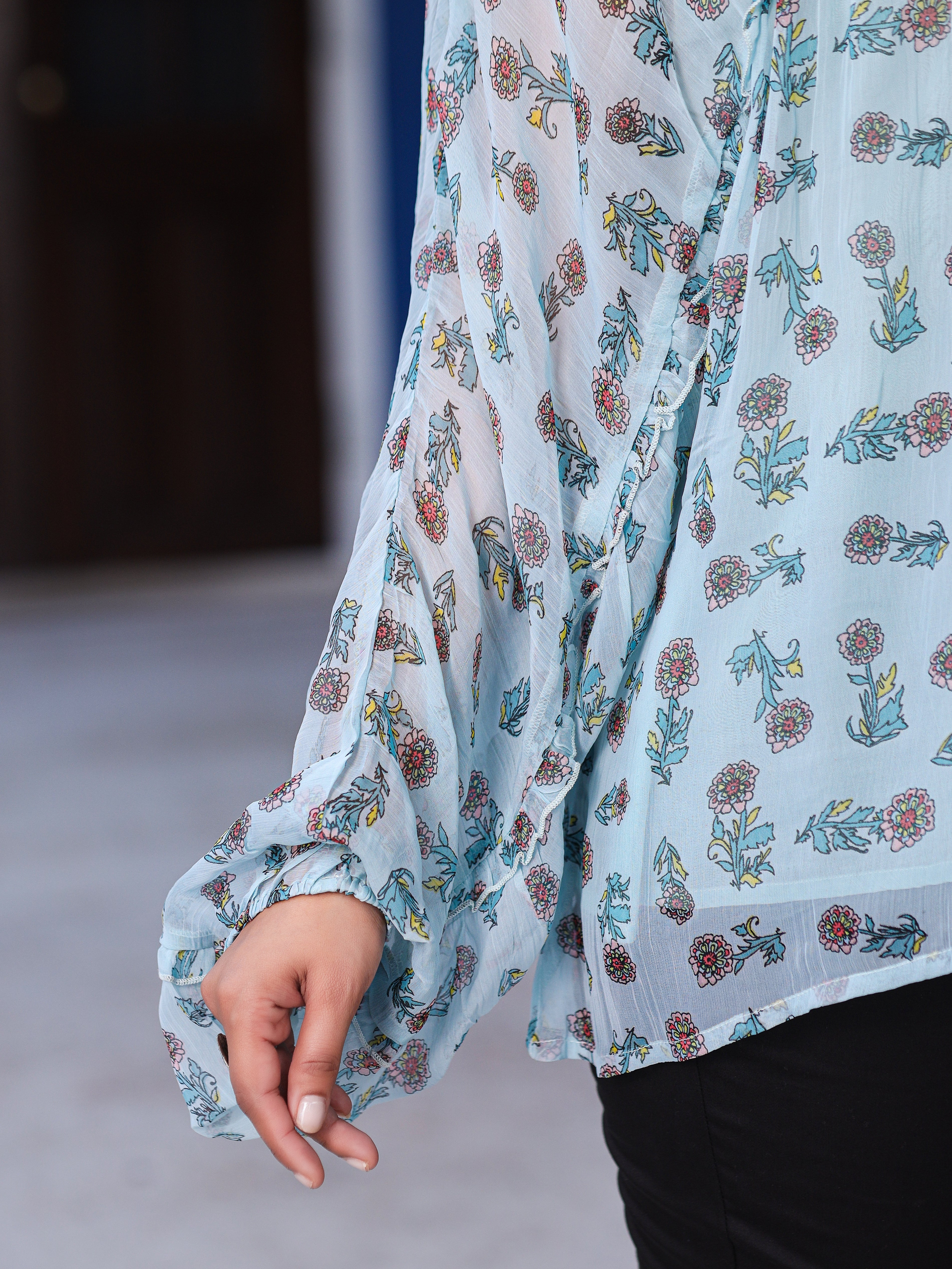 Sky Blue Chiffon Floral Printed Button Detailing Tunic With Inner | De