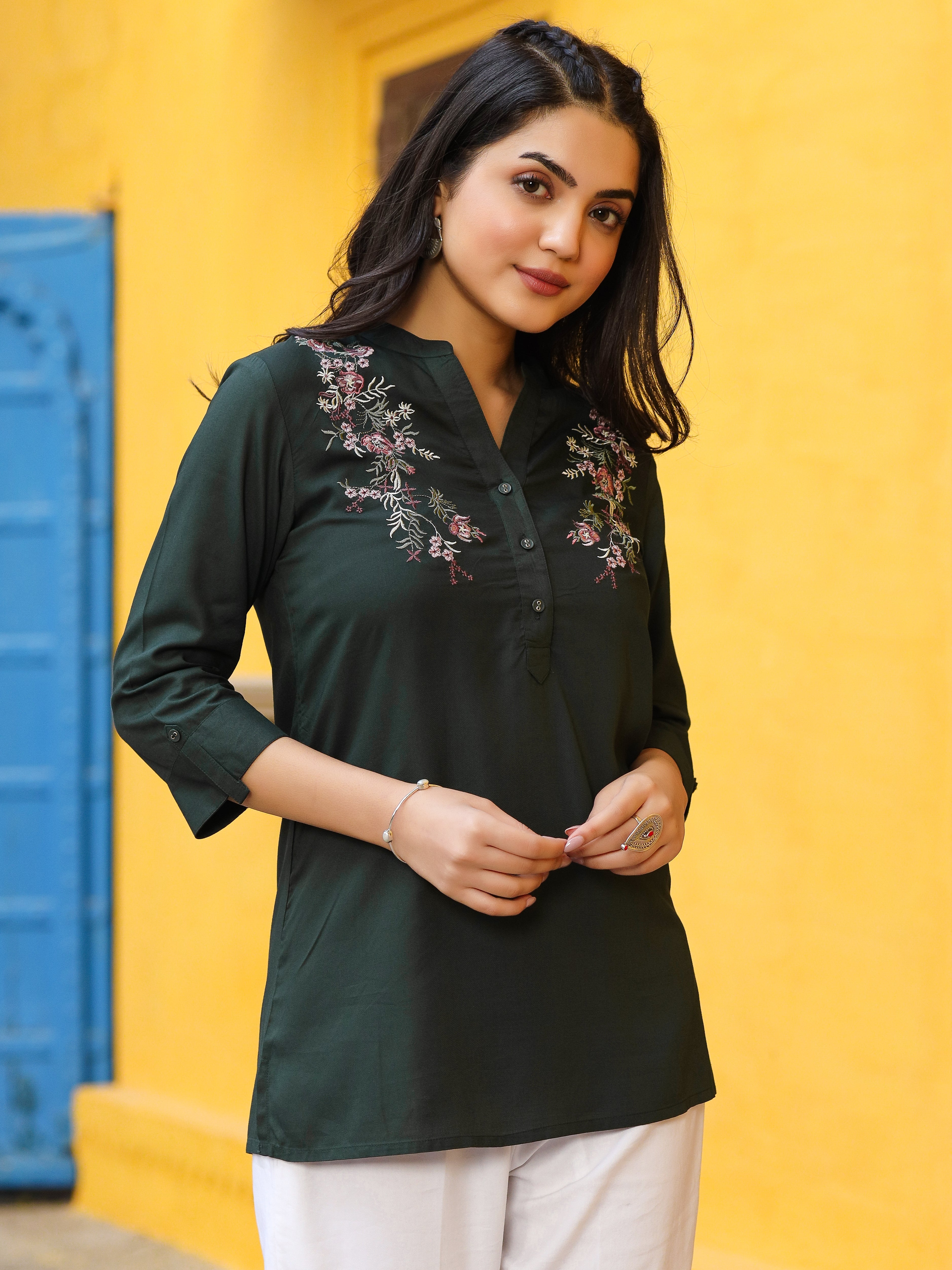 Green Modal Rayon Embroidered Tunic | DesiQlo