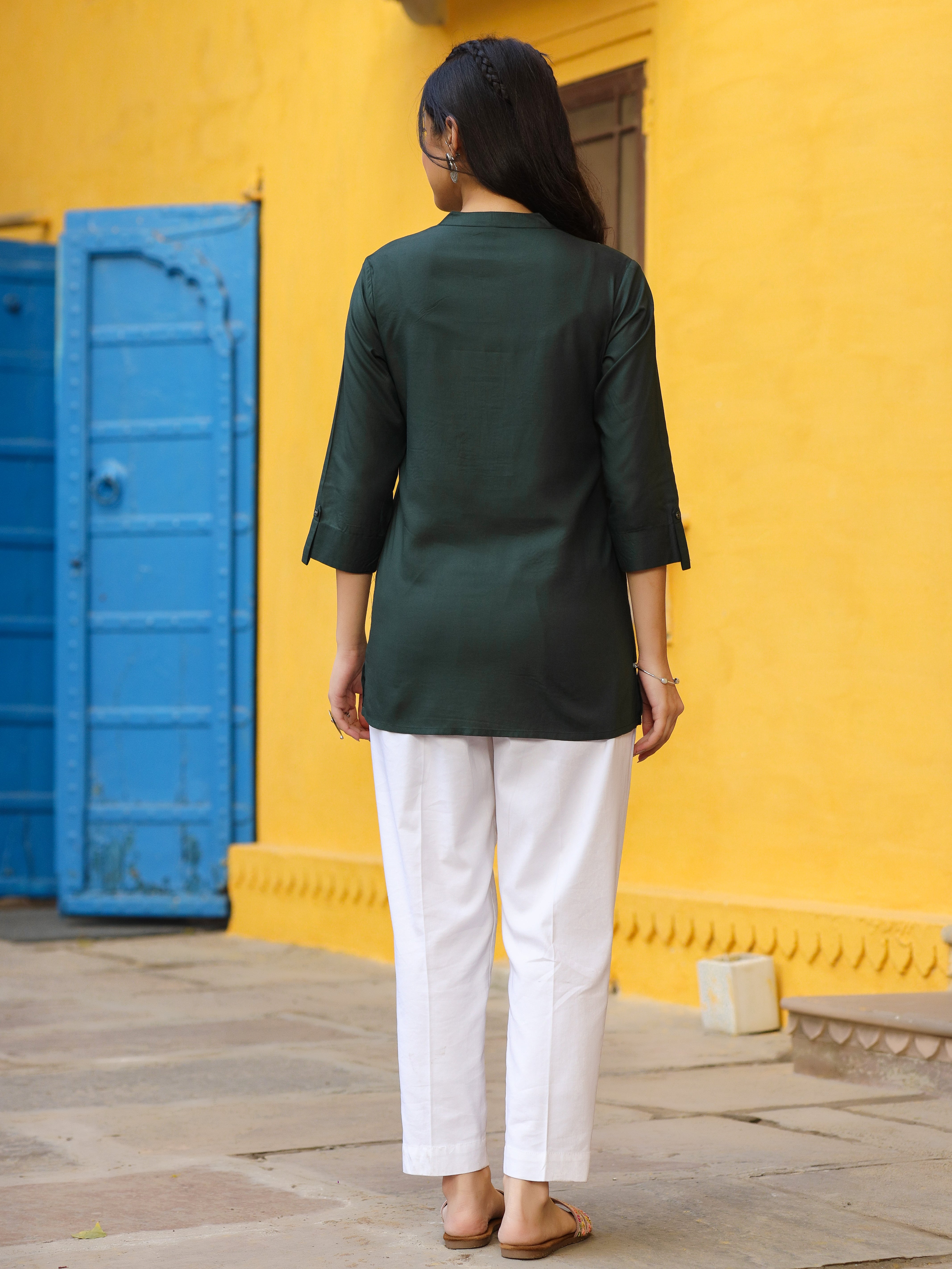 Green Modal Rayon Embroidered Tunic | DesiQlo