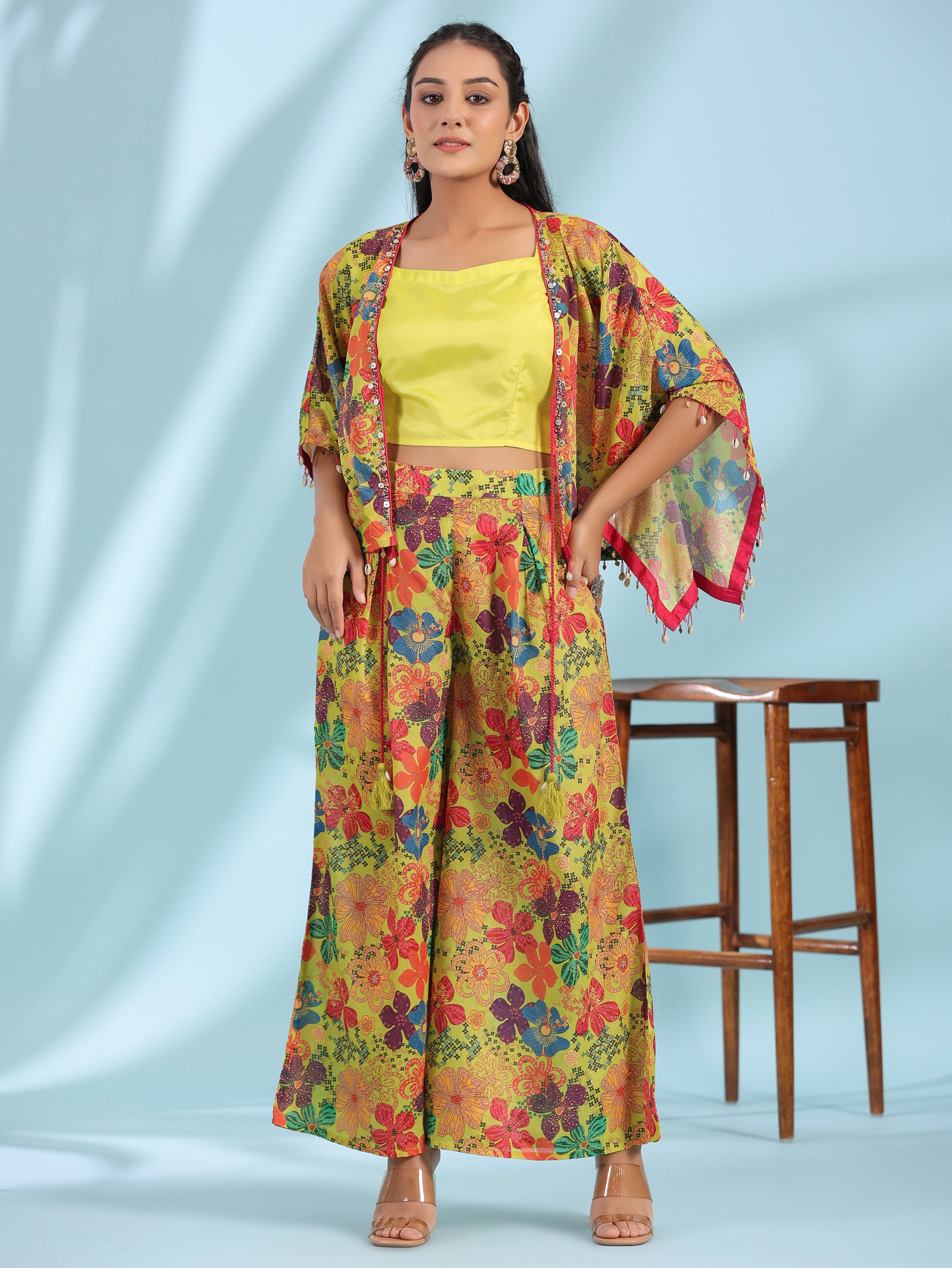 Green Floral Printed Layered Chinnon Top With Pants Co-Ord Set With Be