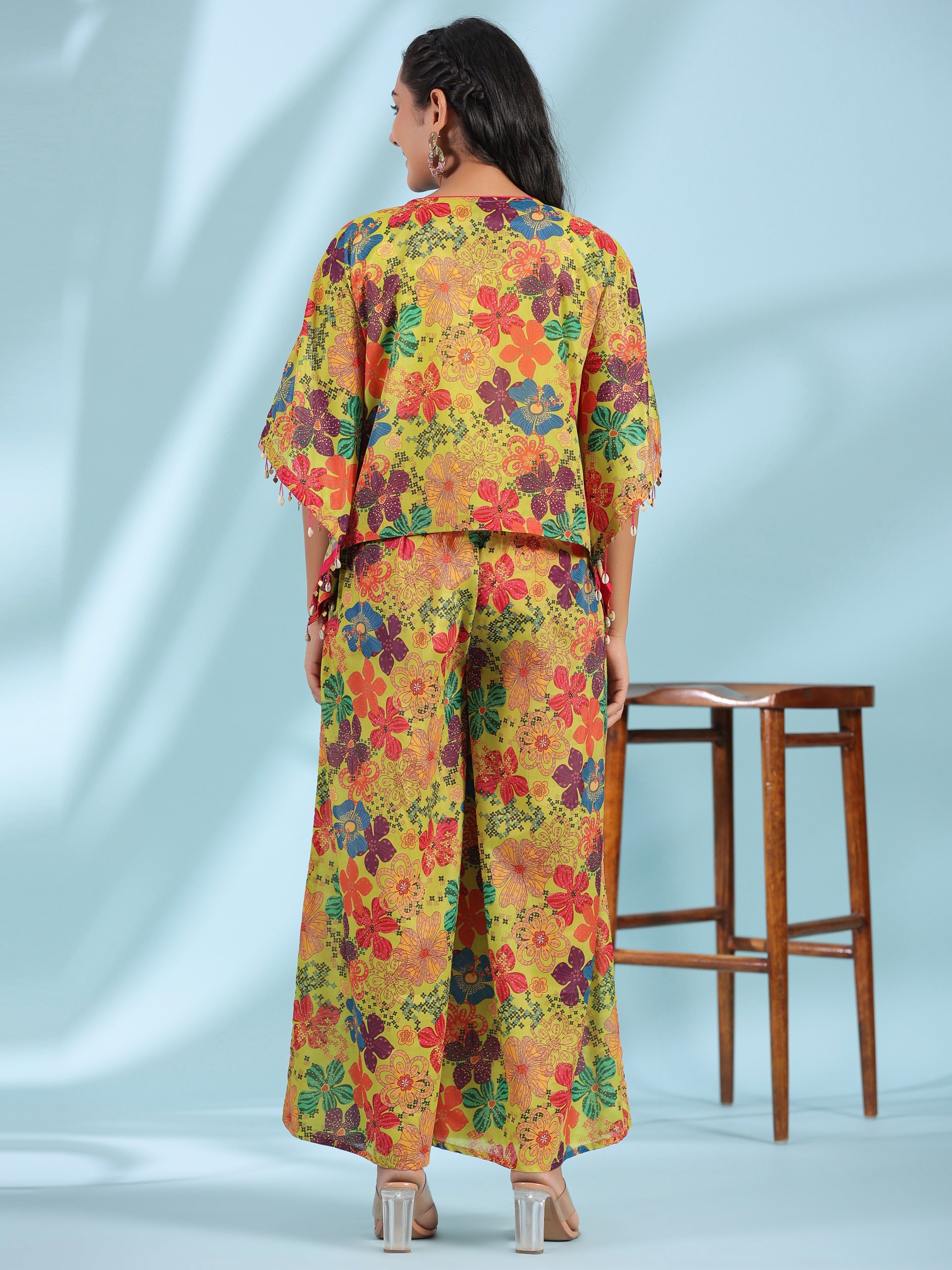 Green Floral Printed Layered Chinnon Top With Pants Co-Ord Set With Be