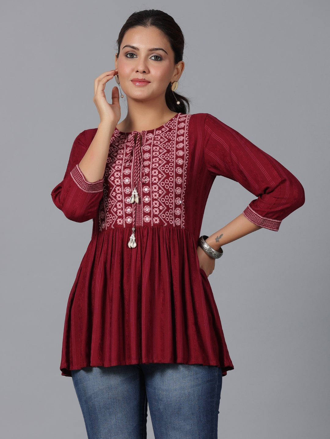 Maroon Geometric Printed Rayon Tunic With Thread Work | DesiQlo