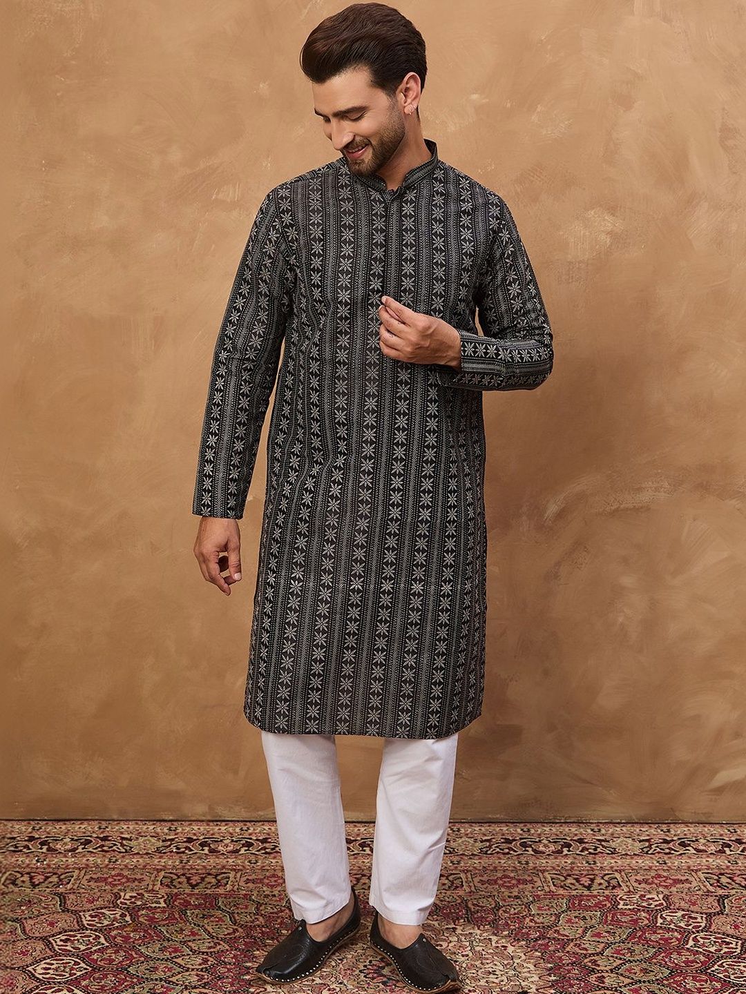 Ethnic Bay Men Black Silk Blend Geometric Printed Straight Kurta With Pant Set-MKSET1523