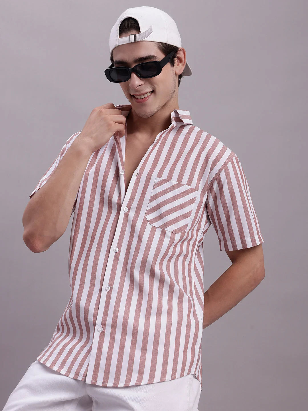Men's Casual Cotton Shirt: Red Striped Short Sleeve Shirt