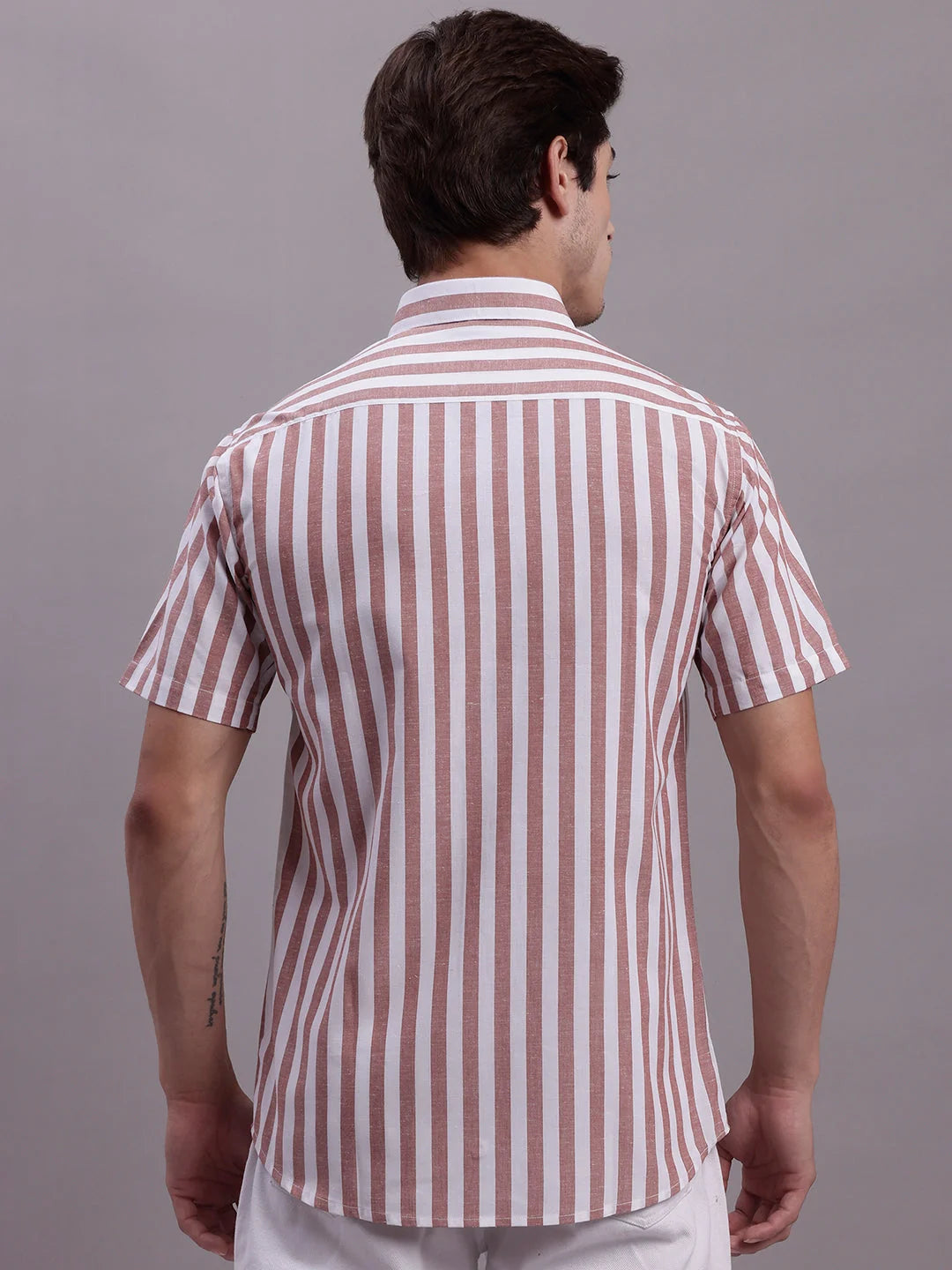 Men's Casual Cotton Shirt: Red Striped Short Sleeve Shirt