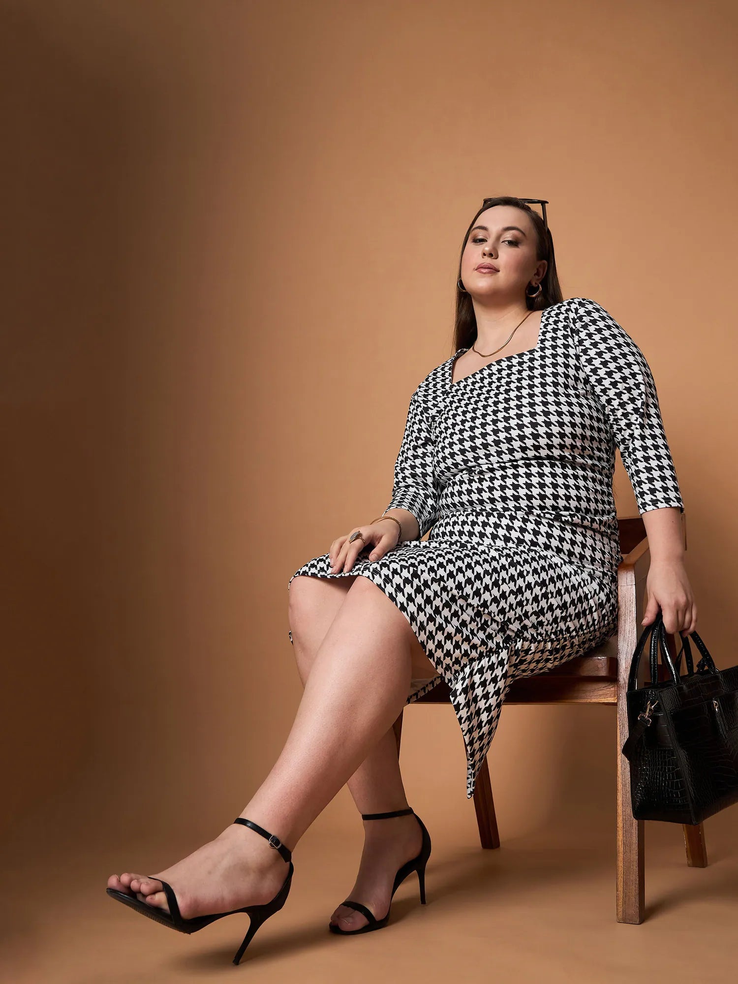 Houndstooth Ruched Dress | Women's Western Clothing