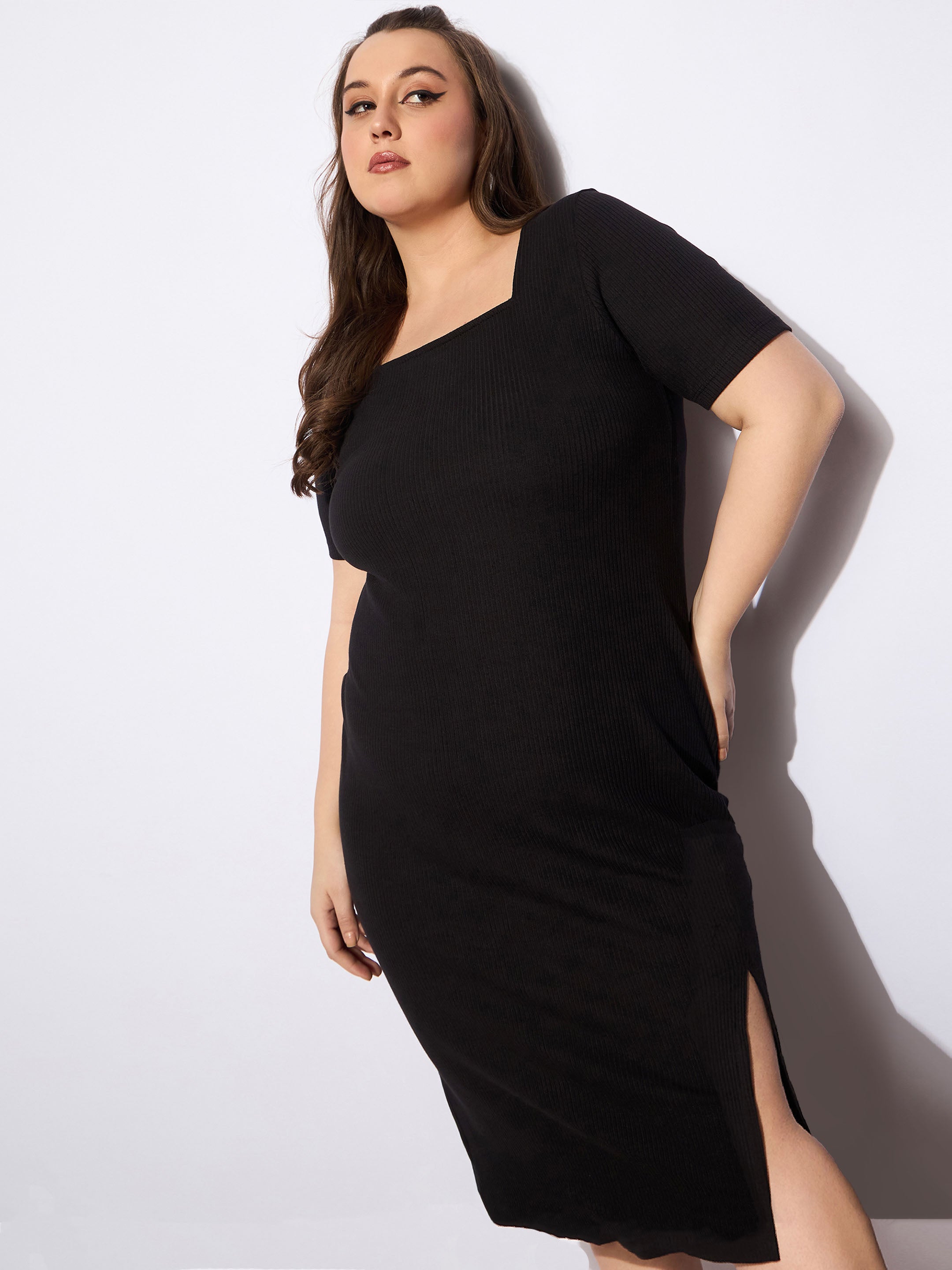 Women Black Rib Square Neck Short Sleeves Midi Dress-SFDRSS12736