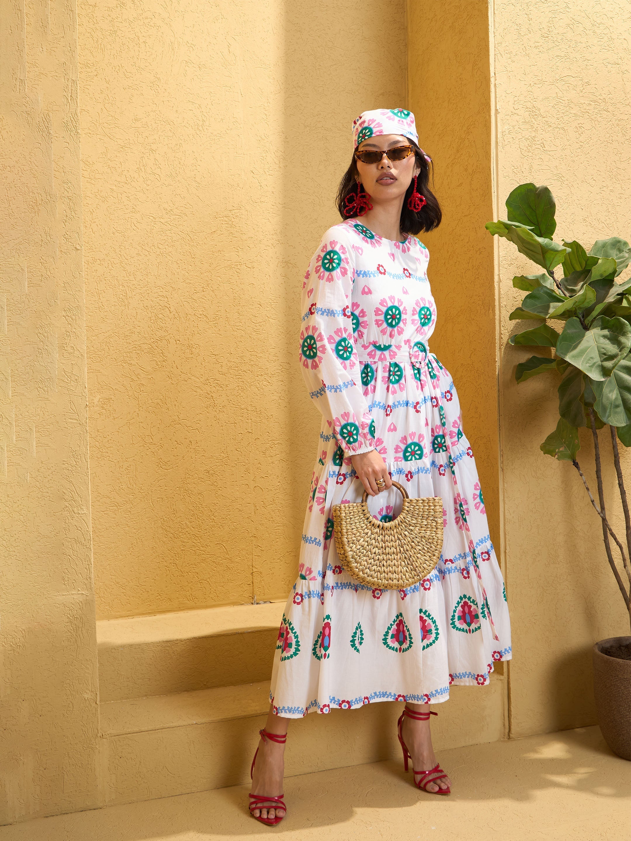 Women White Floral Round Neck Maxi Dress-SFDRSS12752