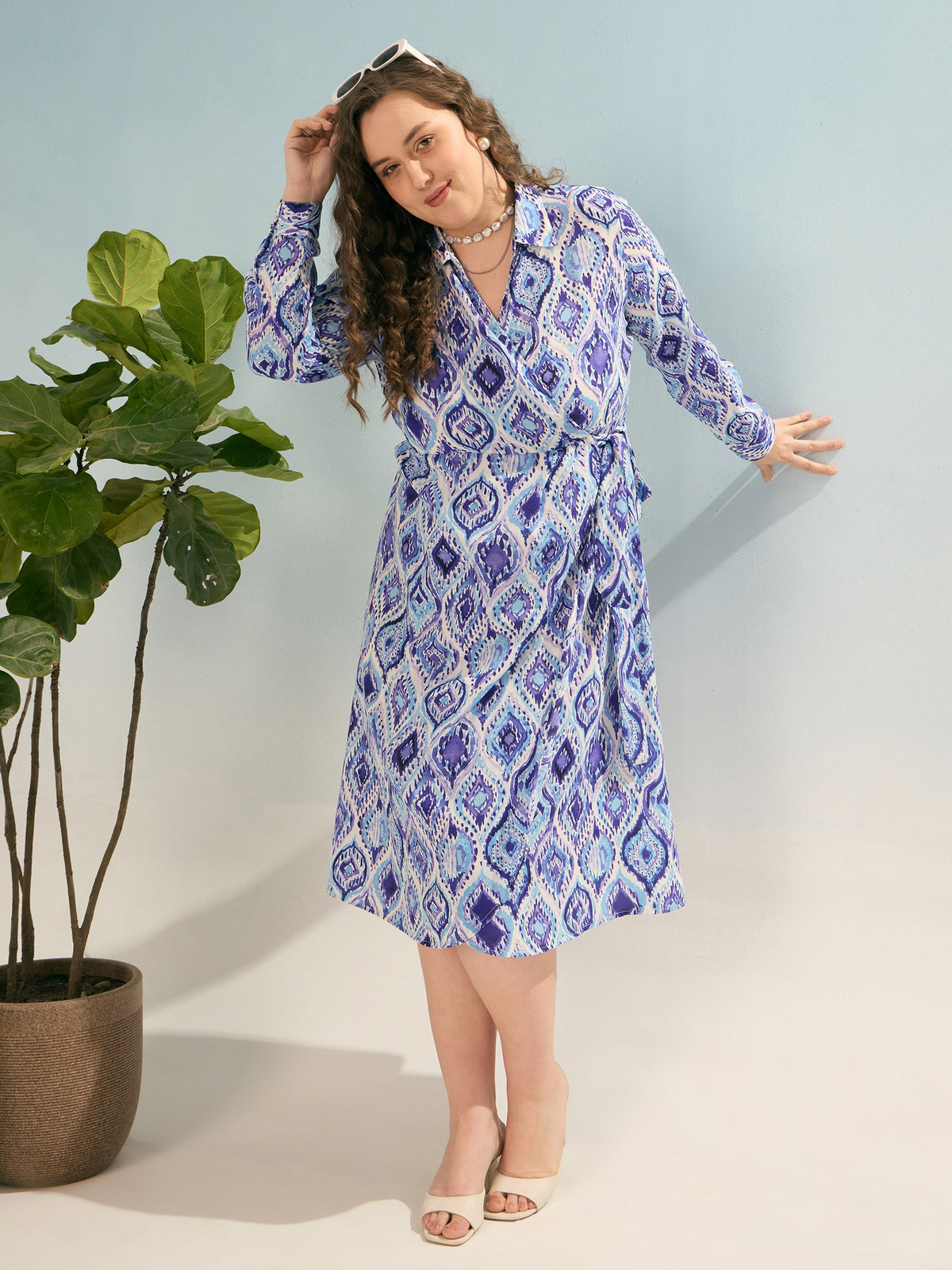 Women Blue Printed Wrap Midi Dress-SFDRSS12922