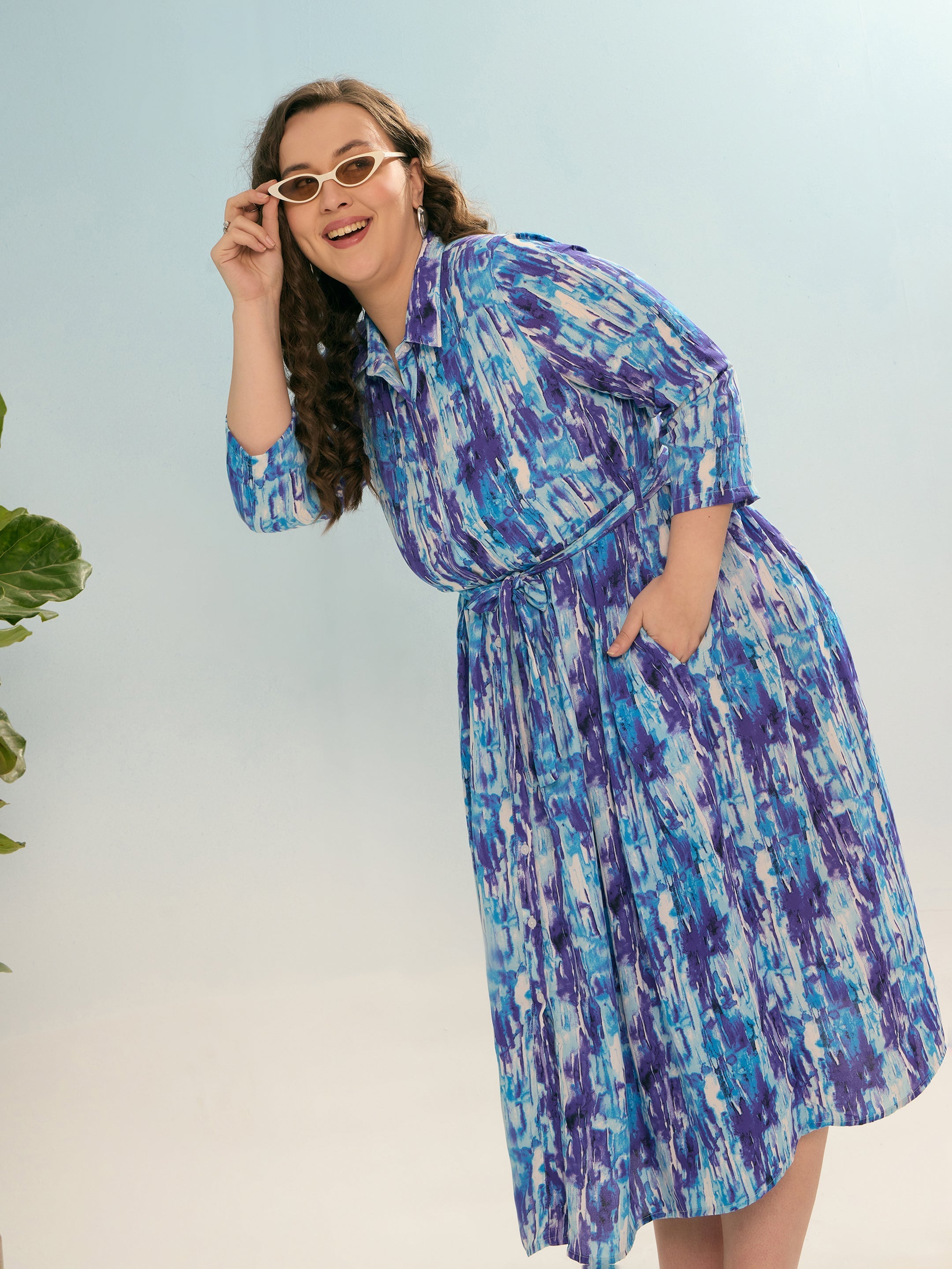 Women Blue Printed Belted Midi Shirt Dress-SFDRSS12923