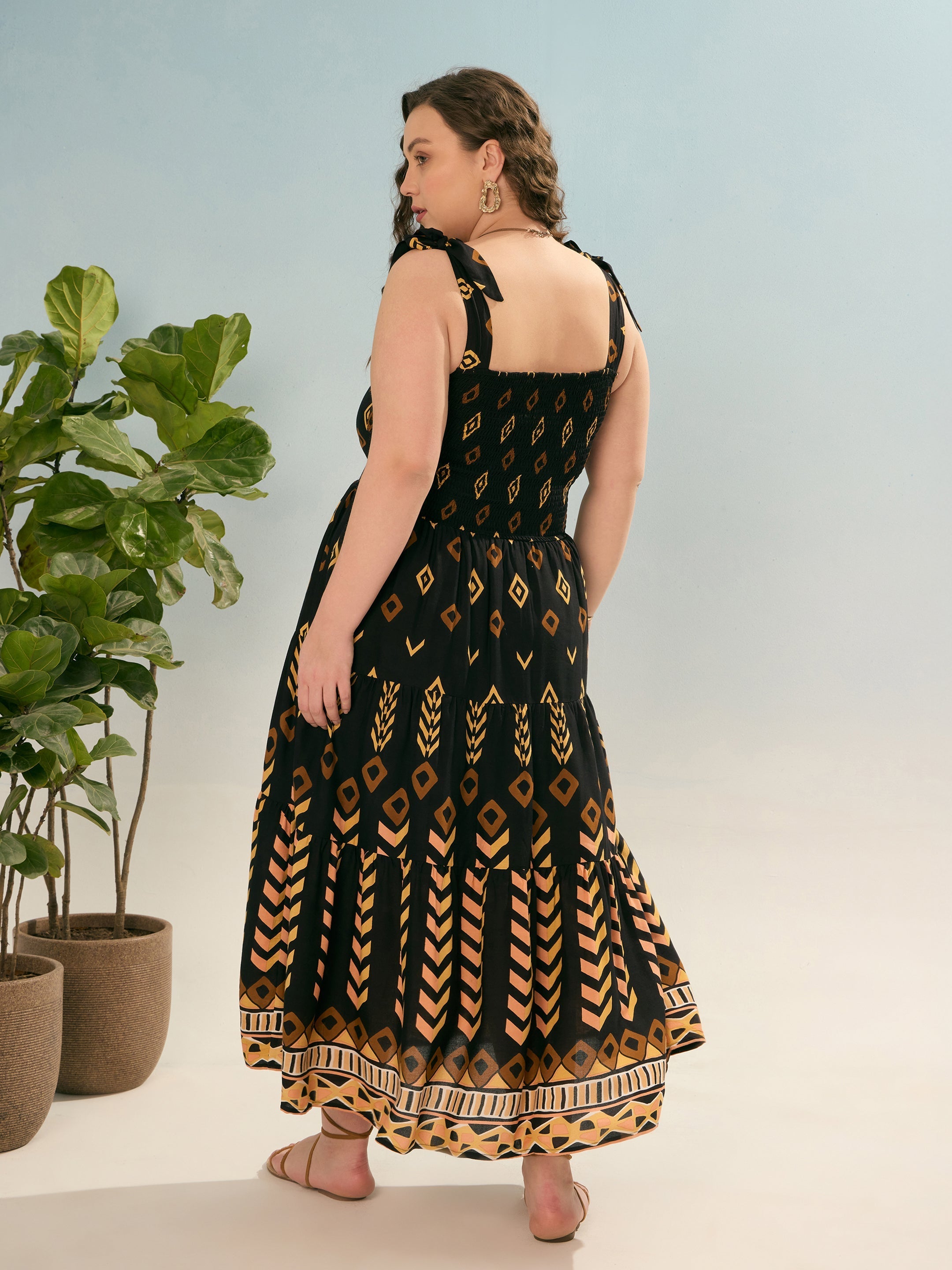 Women Black Geometric Tie Up Tiered Dress-SFDRSS12925
