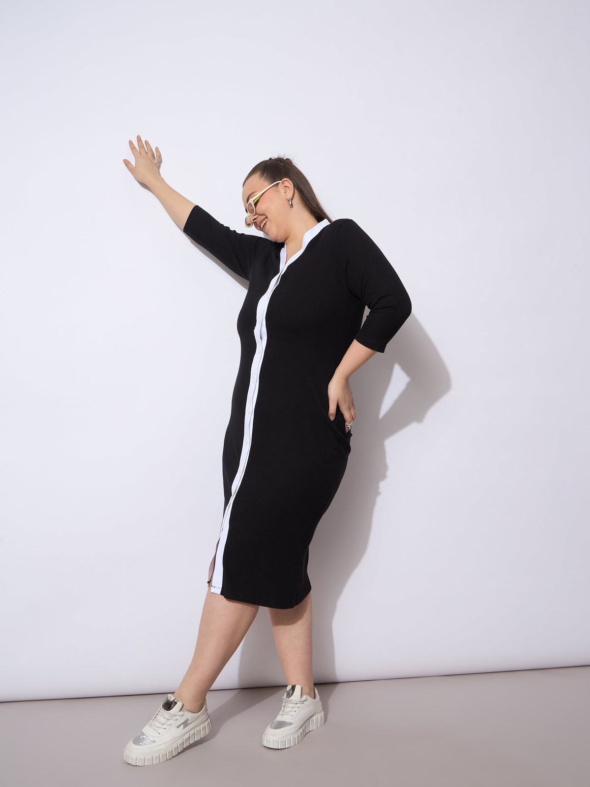 Women Black Rib Contrast Placket Midi Dress-SFDRSS12941