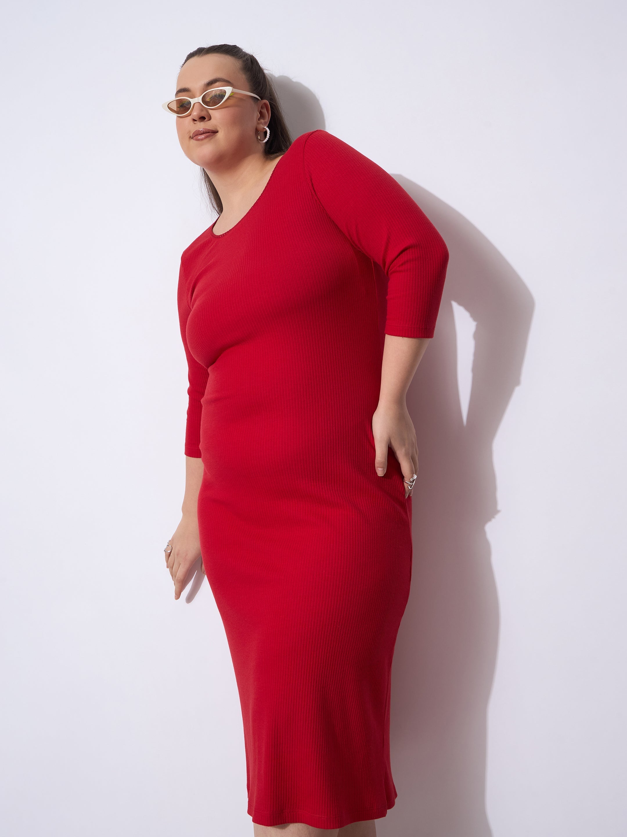 Women Red Rib Round Neck Midi Dress-SFDRSS12947