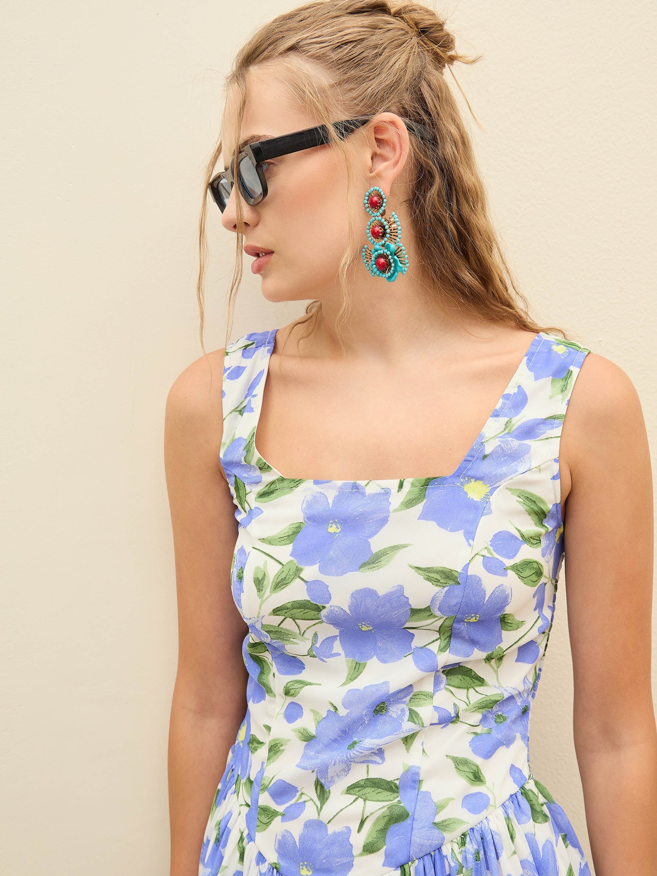 Women Blue Floral Square Neck Short Dress-SFDRSS12957