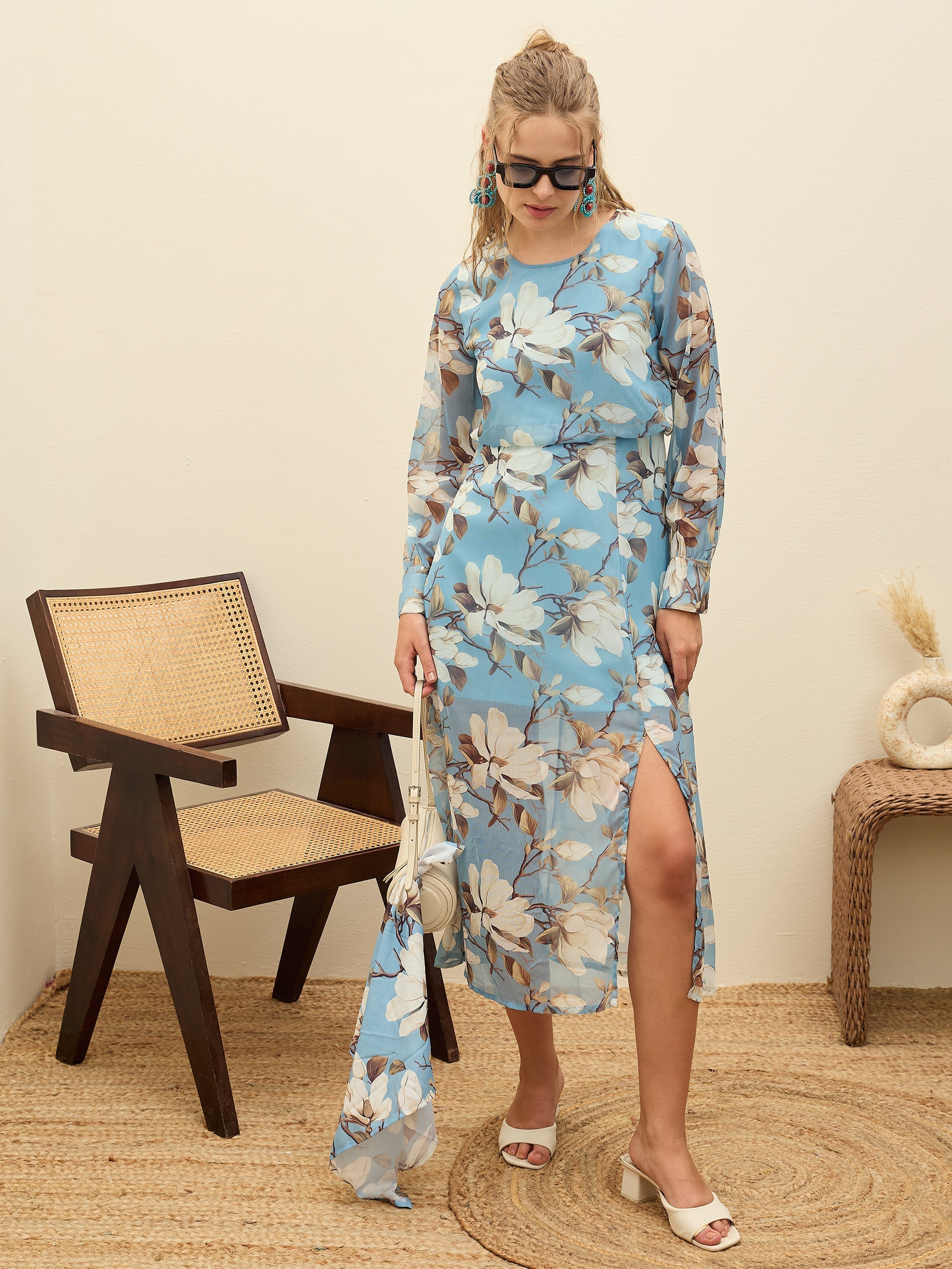 Women Blue Floral Front Yoke Midi Dress-SFDRSS12974