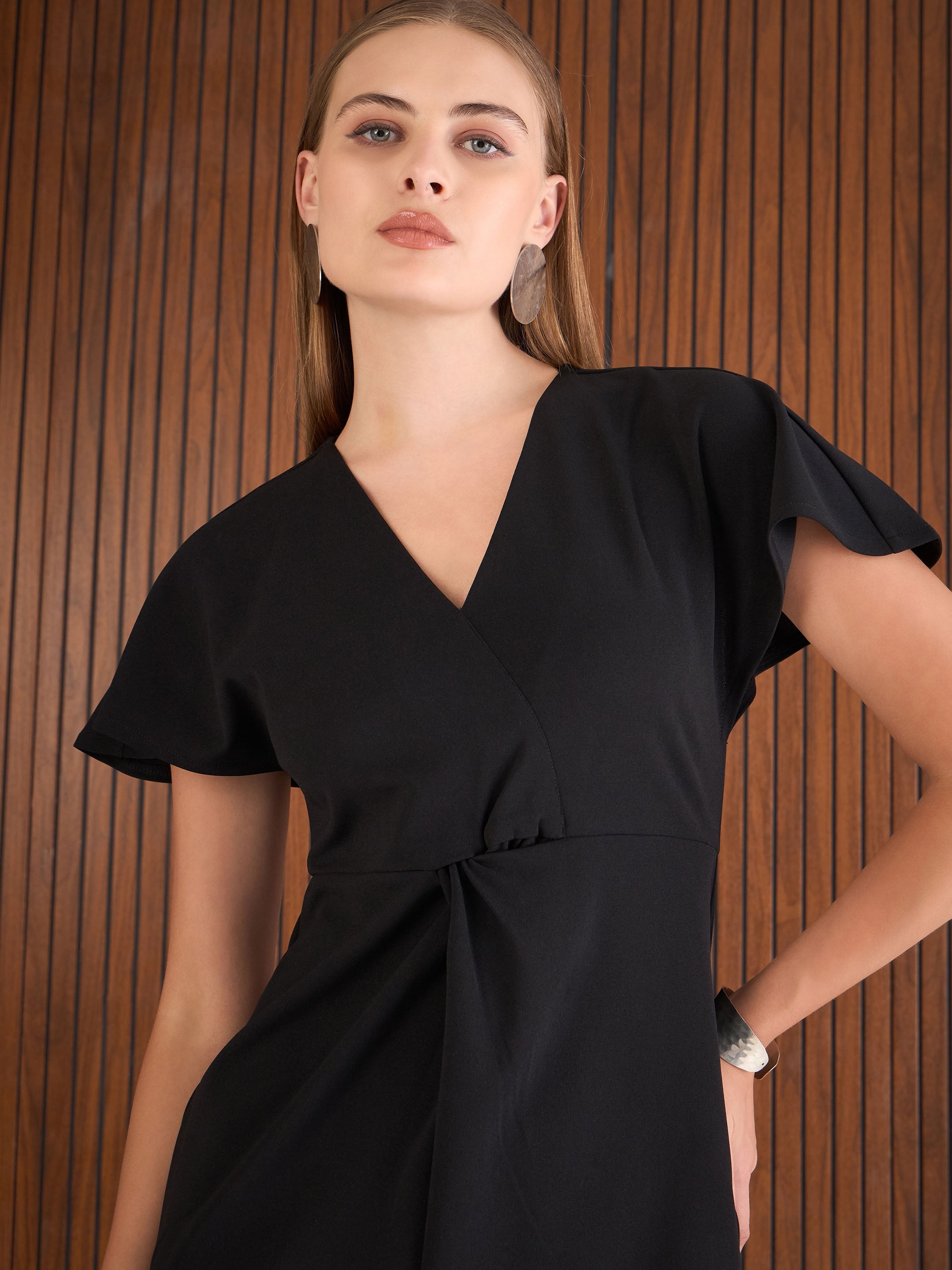 Women Black V-Neck Bodycon Dress-SFDRSS12996