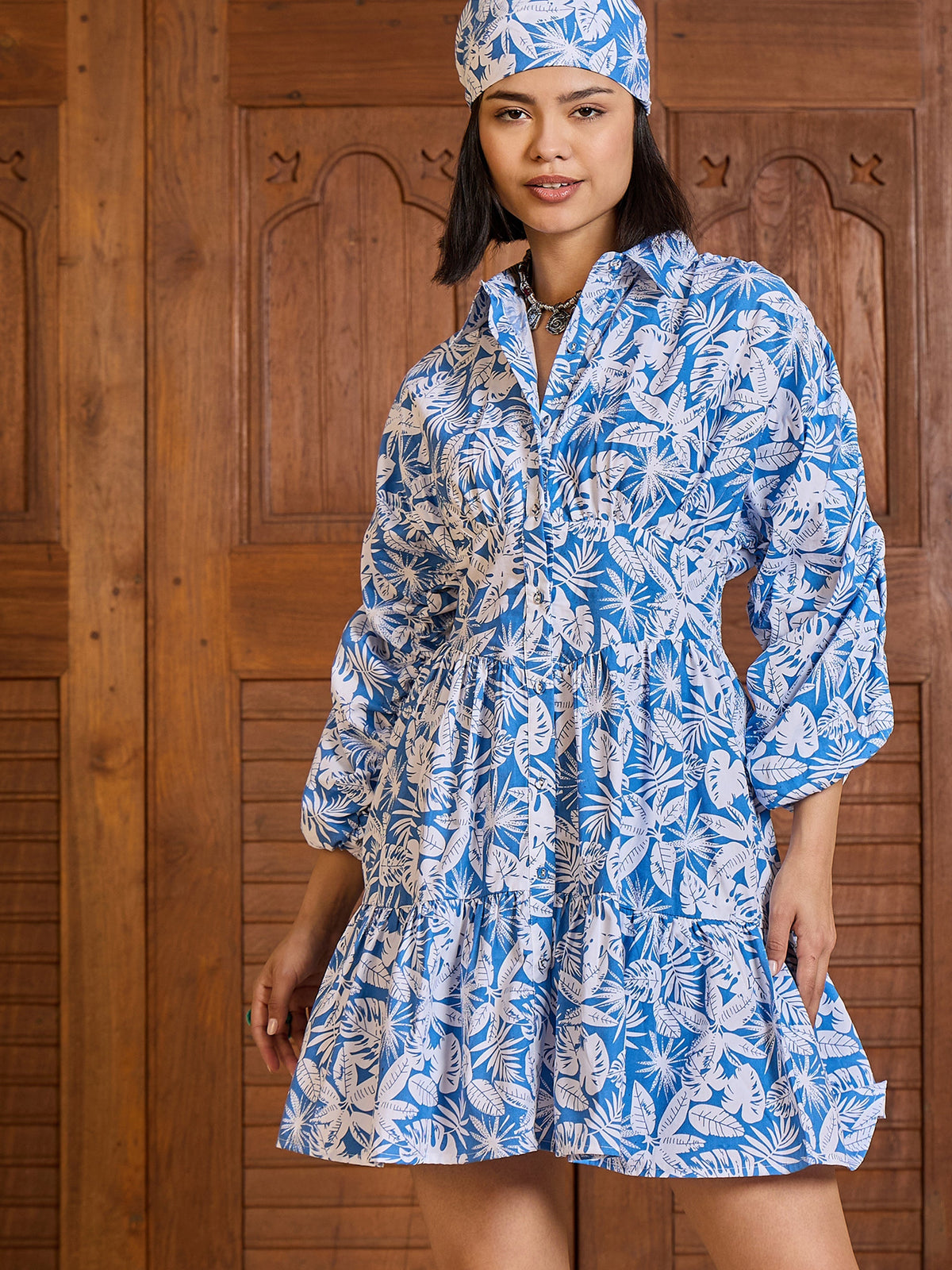 Women Blue &White Floral Ruched Sleeves Short Dress-SFDRSS13002