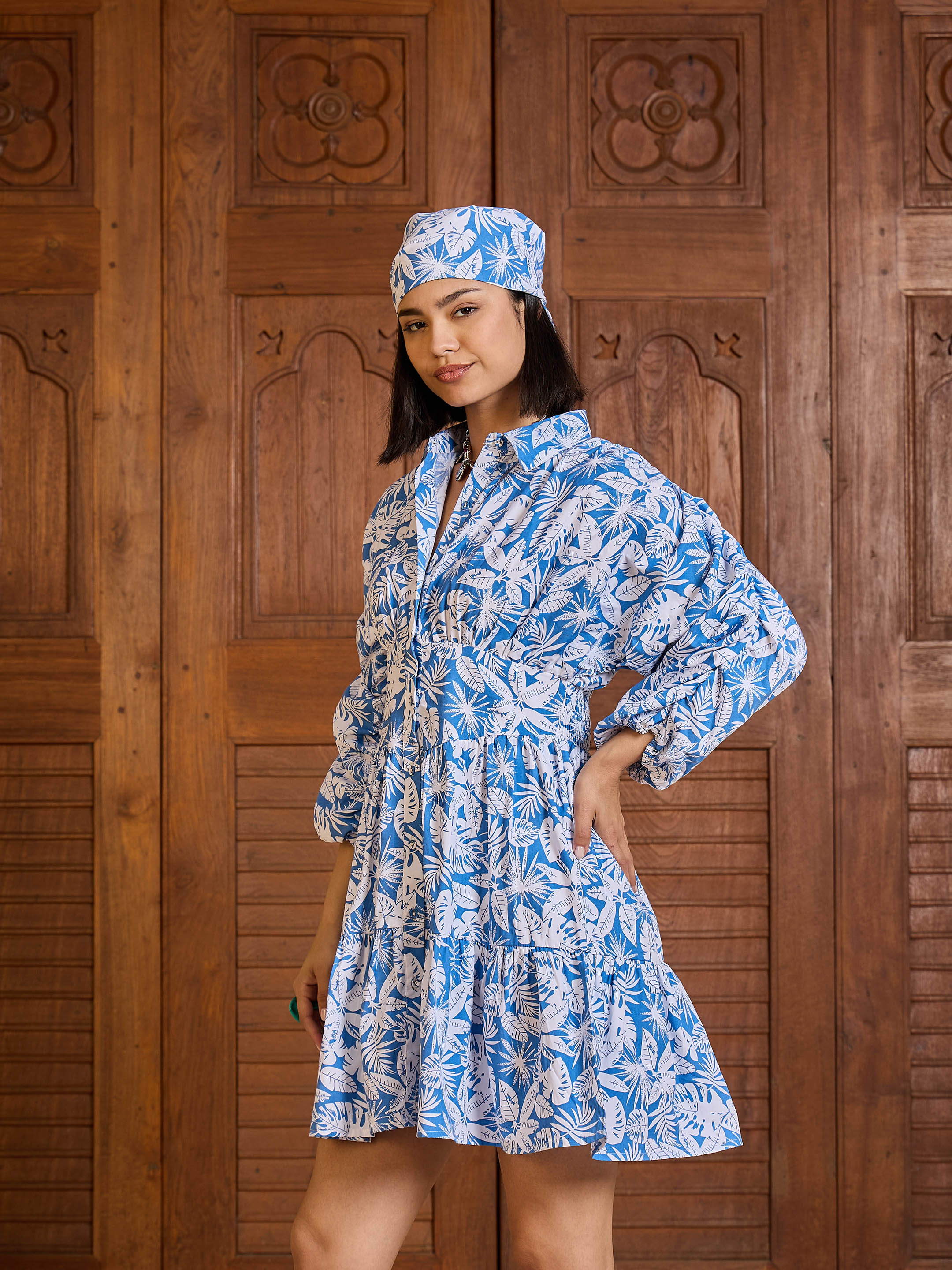 Women Blue &White Floral Ruched Sleeves Short Dress-SFDRSS13002