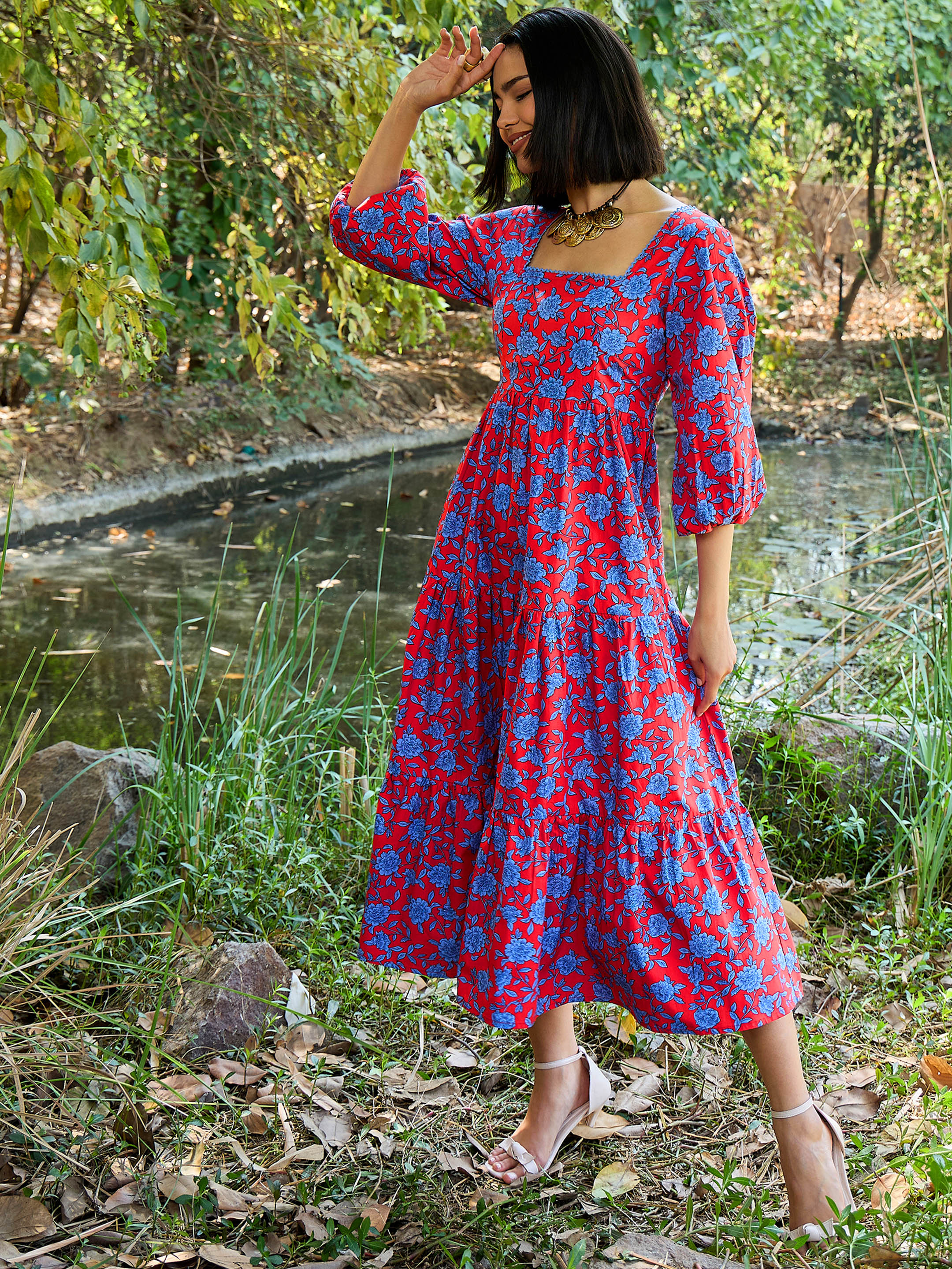 Women Red & Blue Floral Back Tie Knot Midi Dress-SFDRSS13003