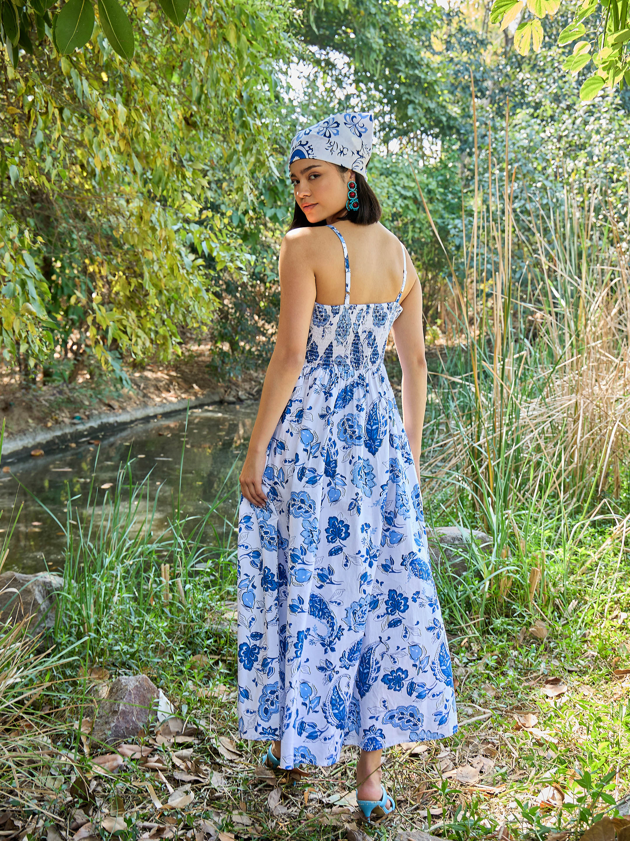 Women White & Blue Floral Front Cut Out Strappy Midi Dress-SFDRSS13022