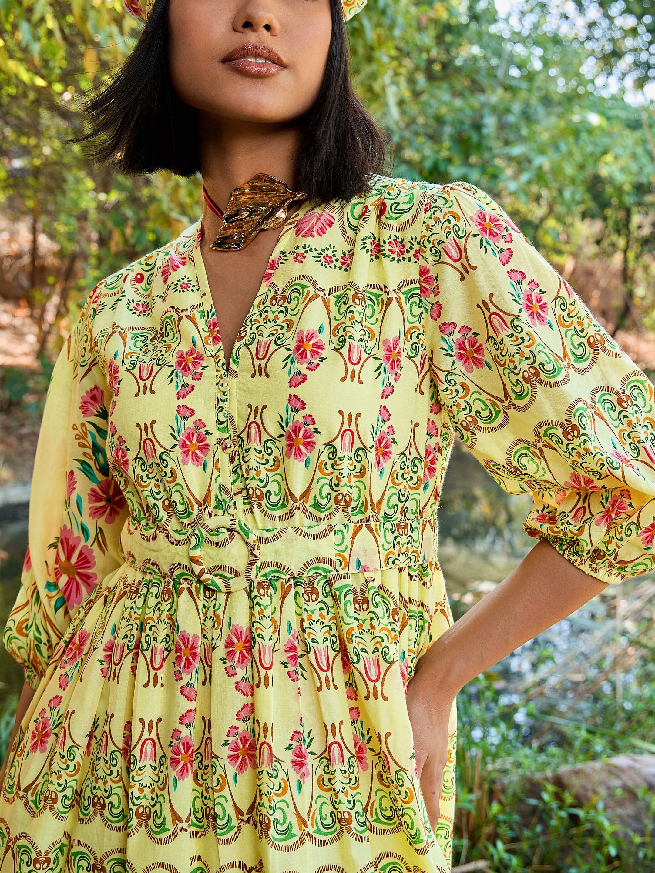 Women Yellow Floral V Neck Gathered Midi Dress-SFDRSS13024