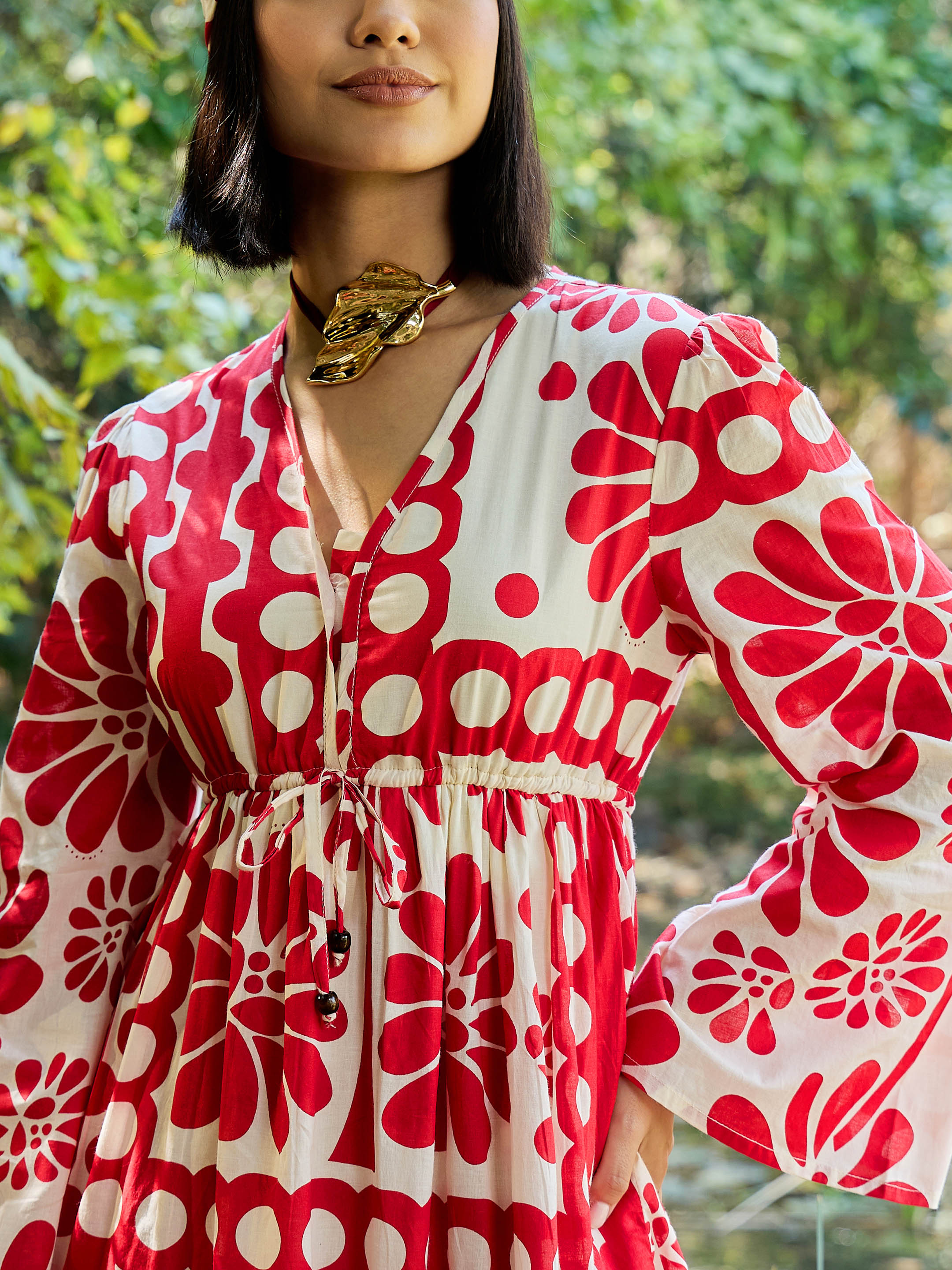 Women Beige & Red Floral V Neck Waist Tie Knot Midi Dress-SFDRSS13033