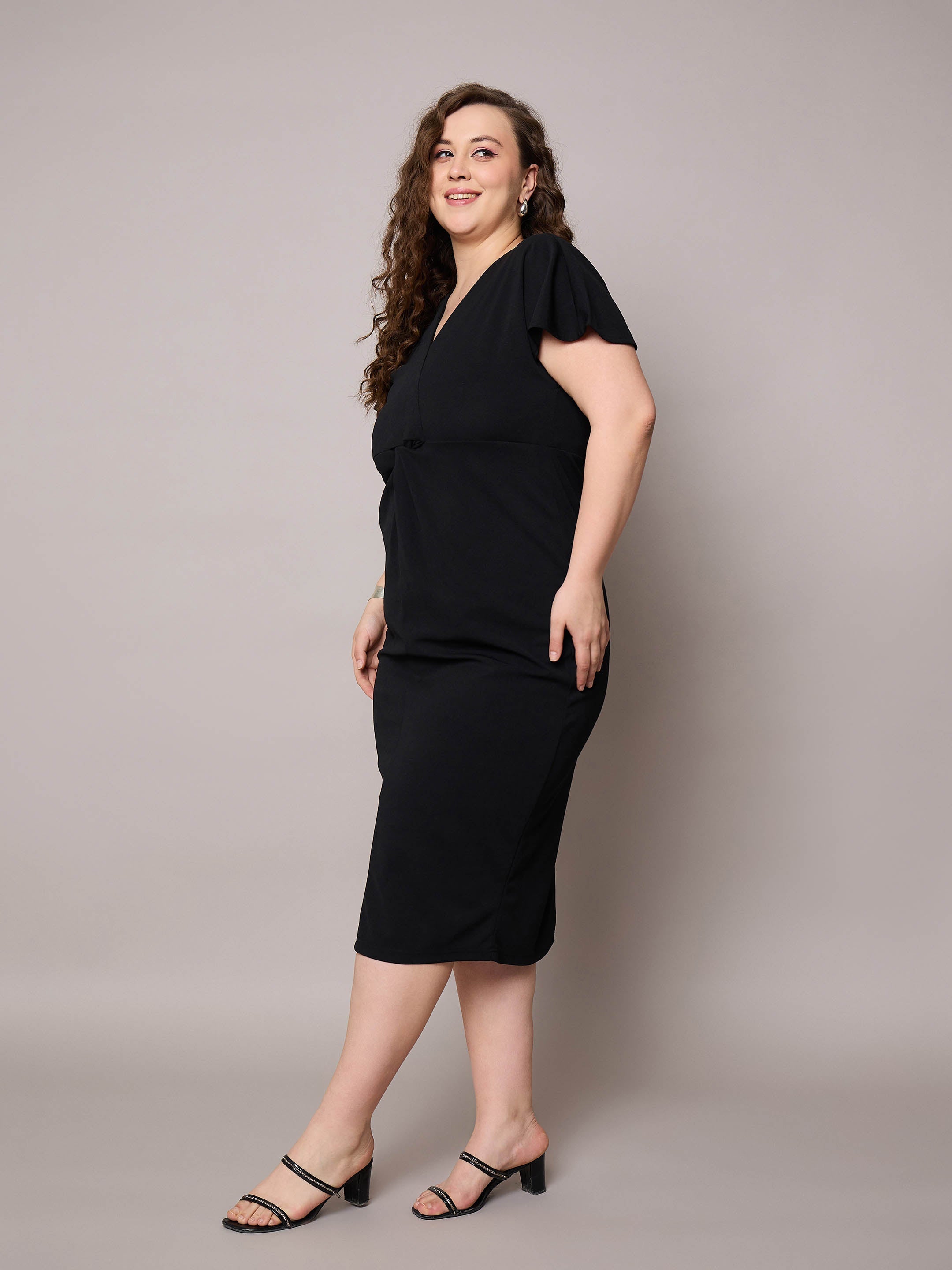 Women Black V Neck Short Sleeves Midi Dress-SFDRSS13035