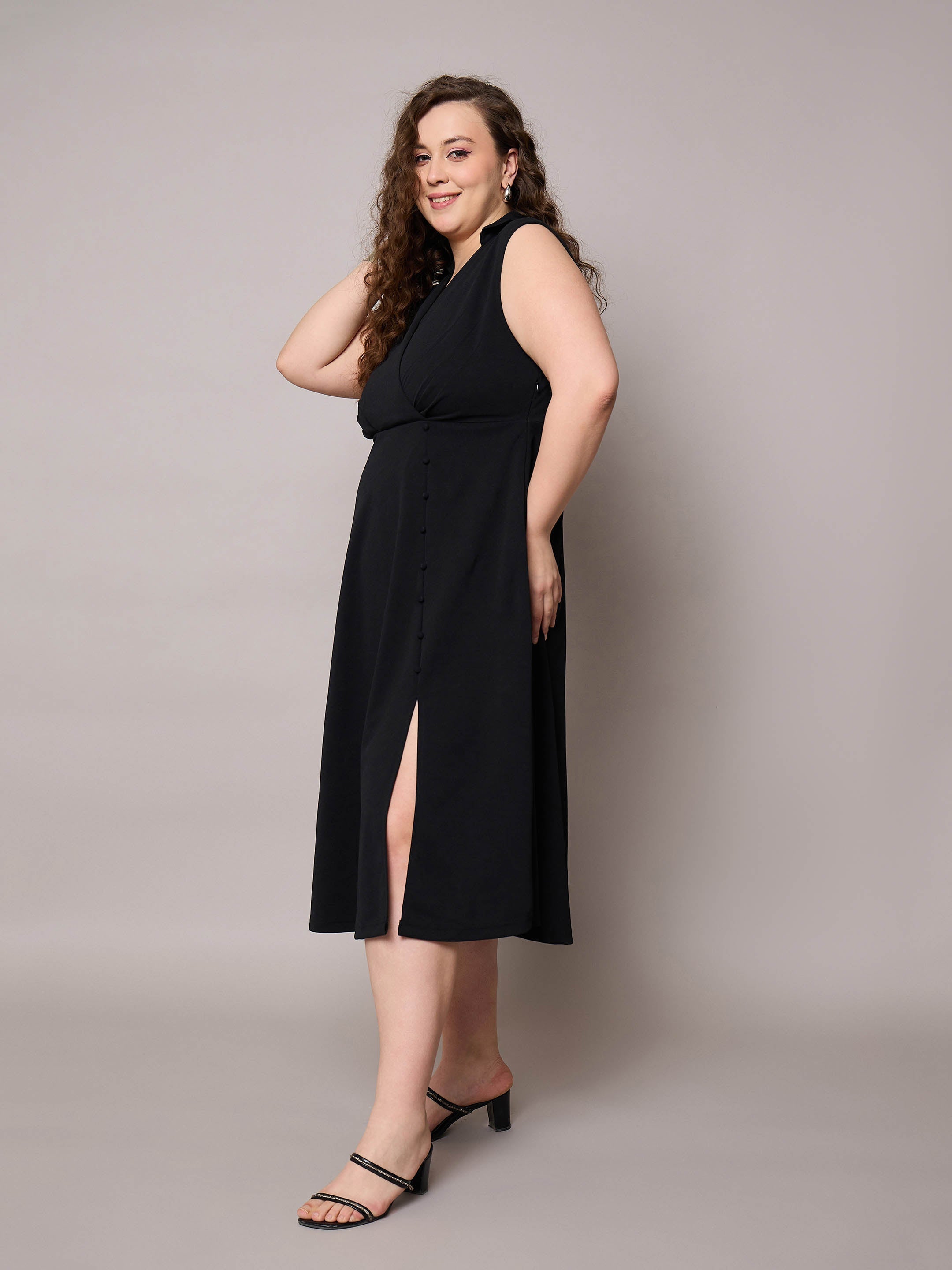 Women Black Sleeveless Side Slit Midi Dress-SFDRSS13037