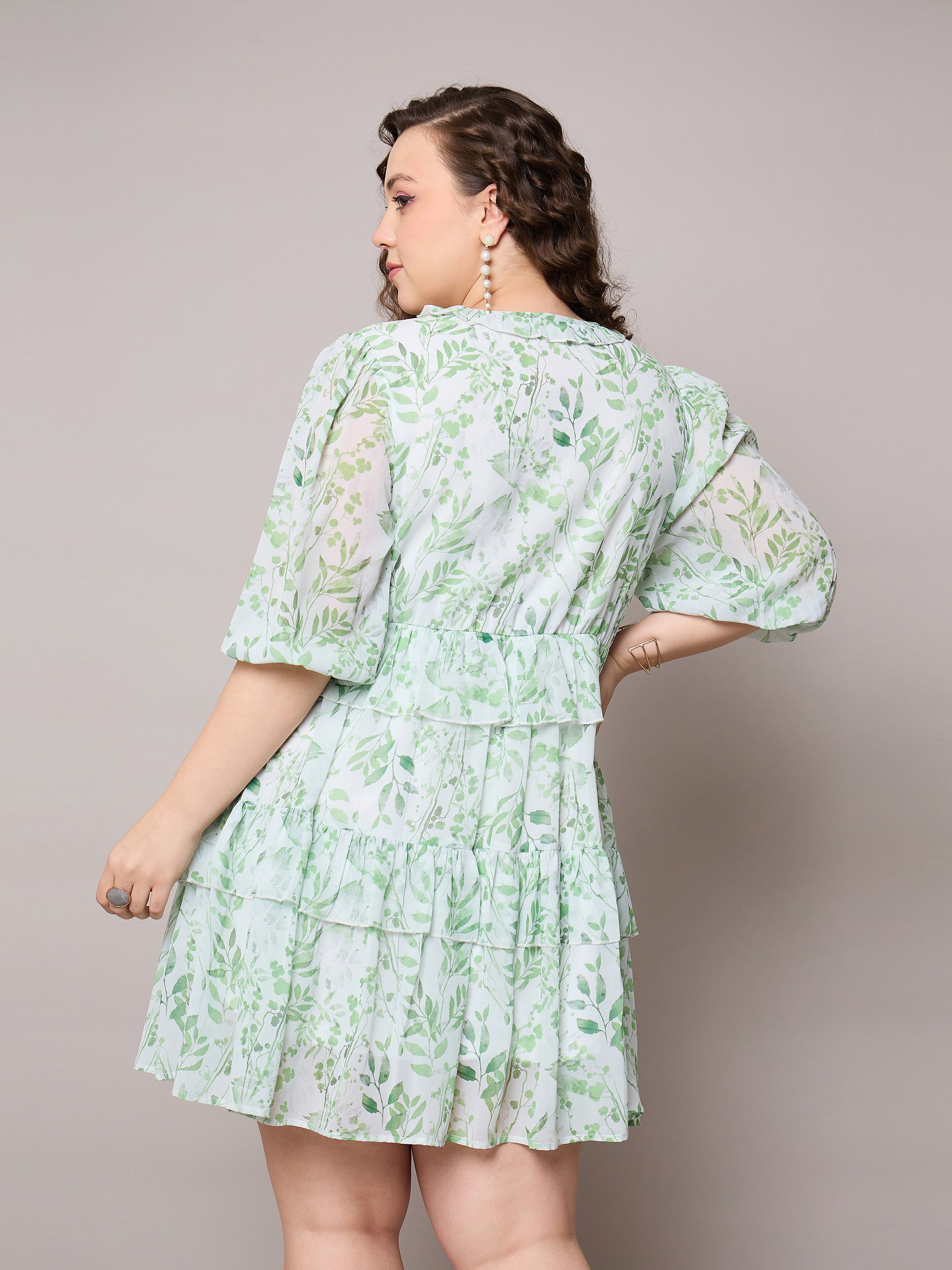Women Green Floral Short Tiered Dress-SFDRSS13043